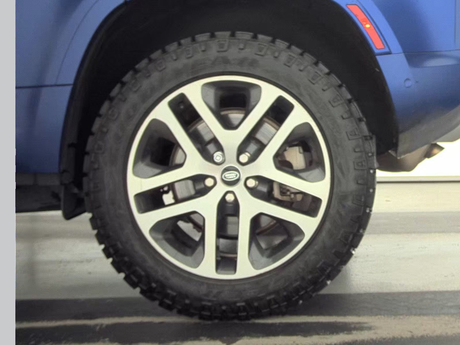 2022 Land Rover Defender 110 XS Edition AWD