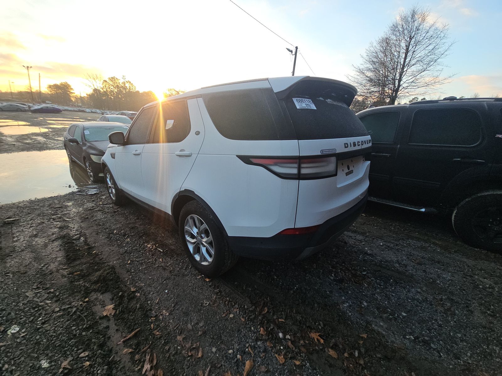 2020 Land Rover Discovery SE AWD
