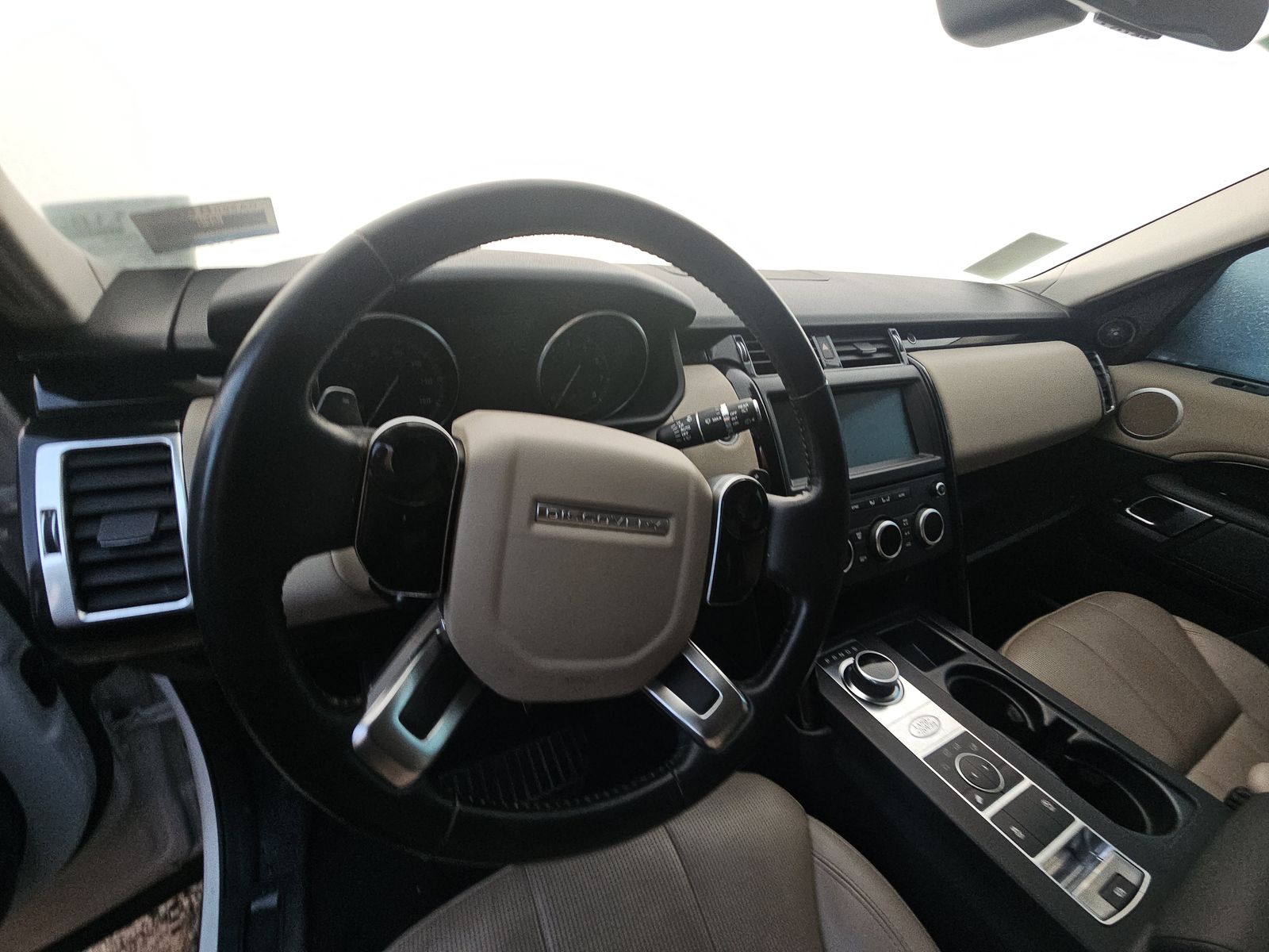 2020 Land Rover Discovery SE AWD