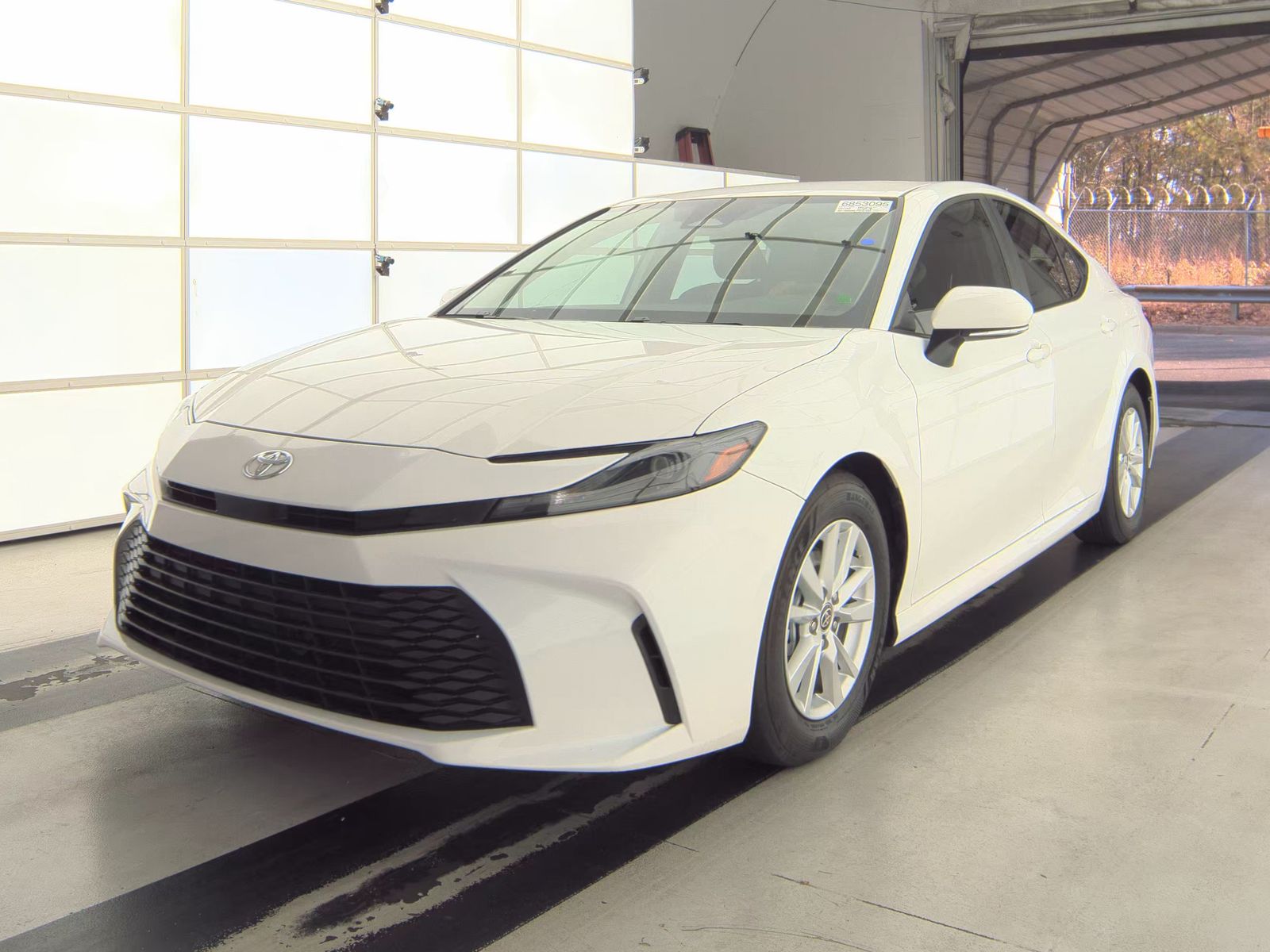 2025 Toyota Camry LE FWD