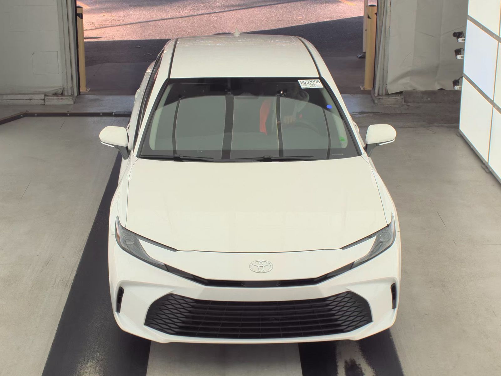 2025 Toyota Camry LE FWD