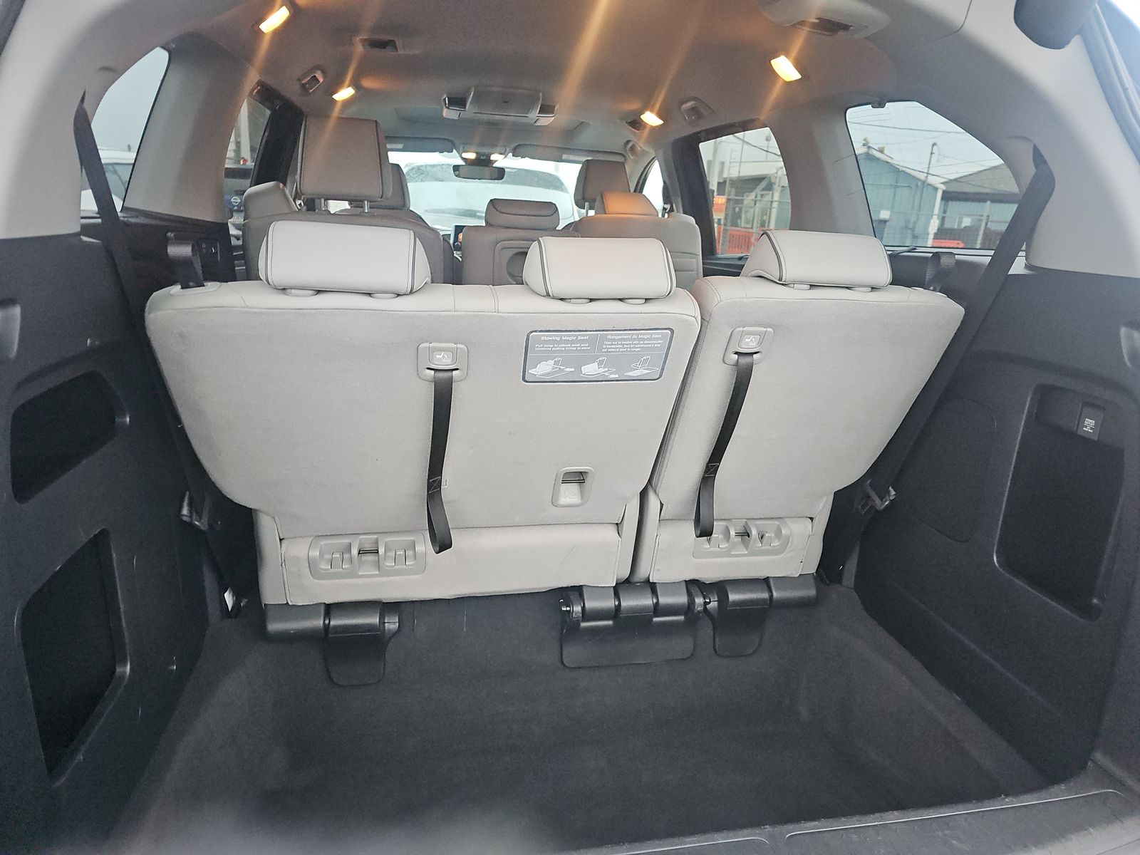 2023 Honda Odyssey Elite FWD