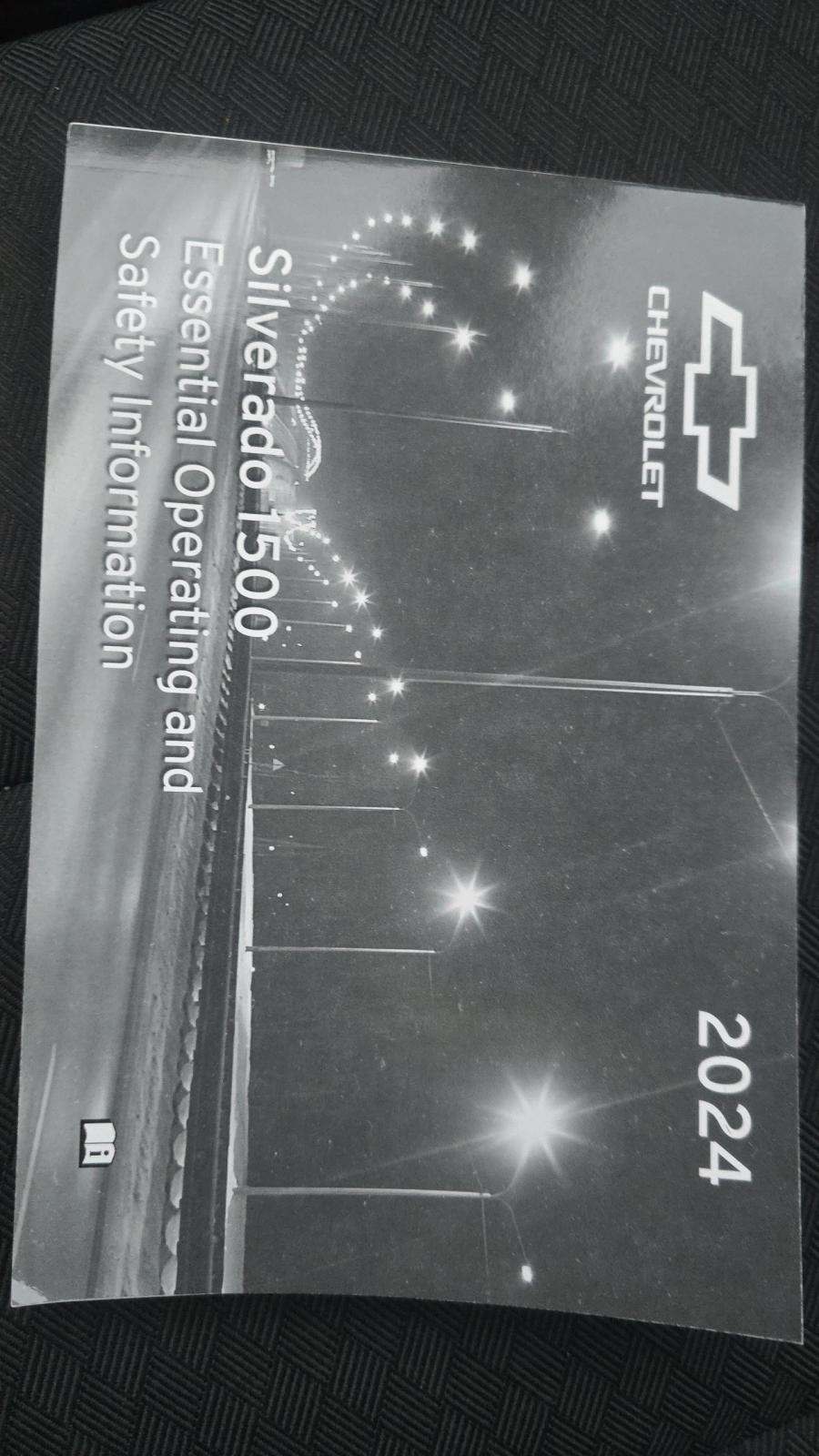 2024 Chevrolet Silverado 1500 LT AWD