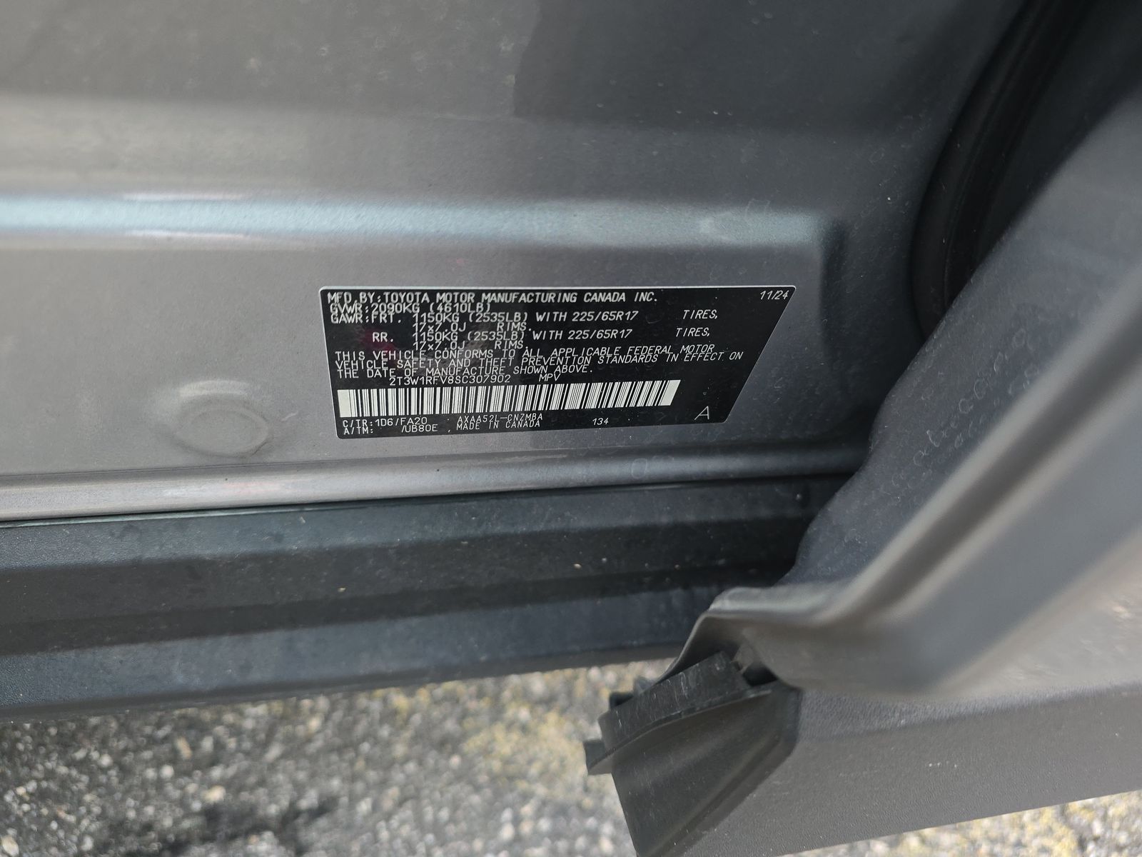 2025 Toyota RAV4 XLE FWD