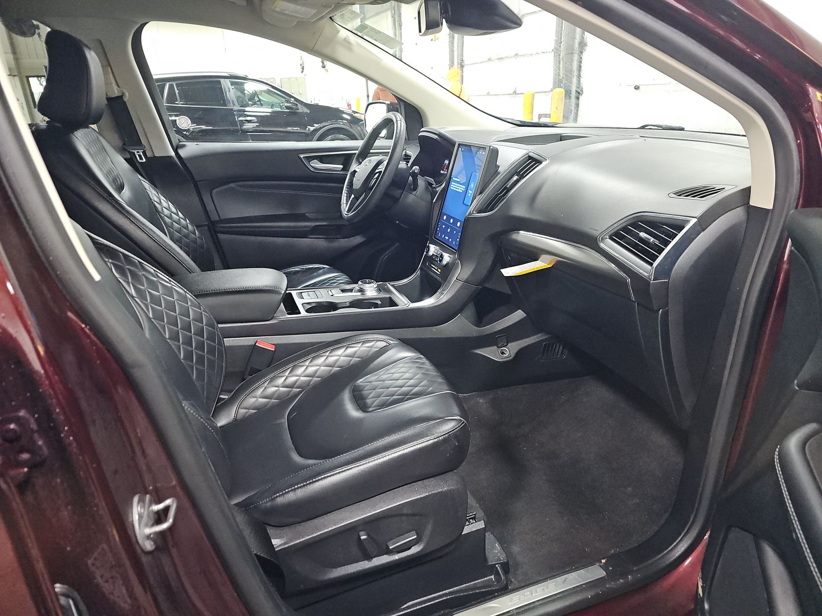 2024 Ford Edge Titanium AWD