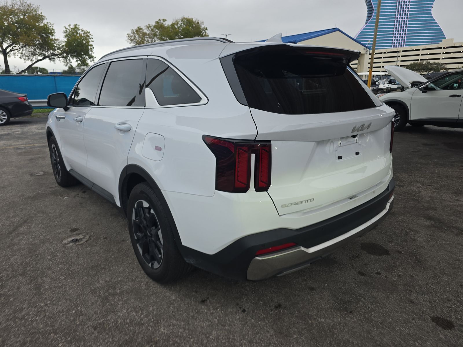 2024 Kia Sorento S FWD