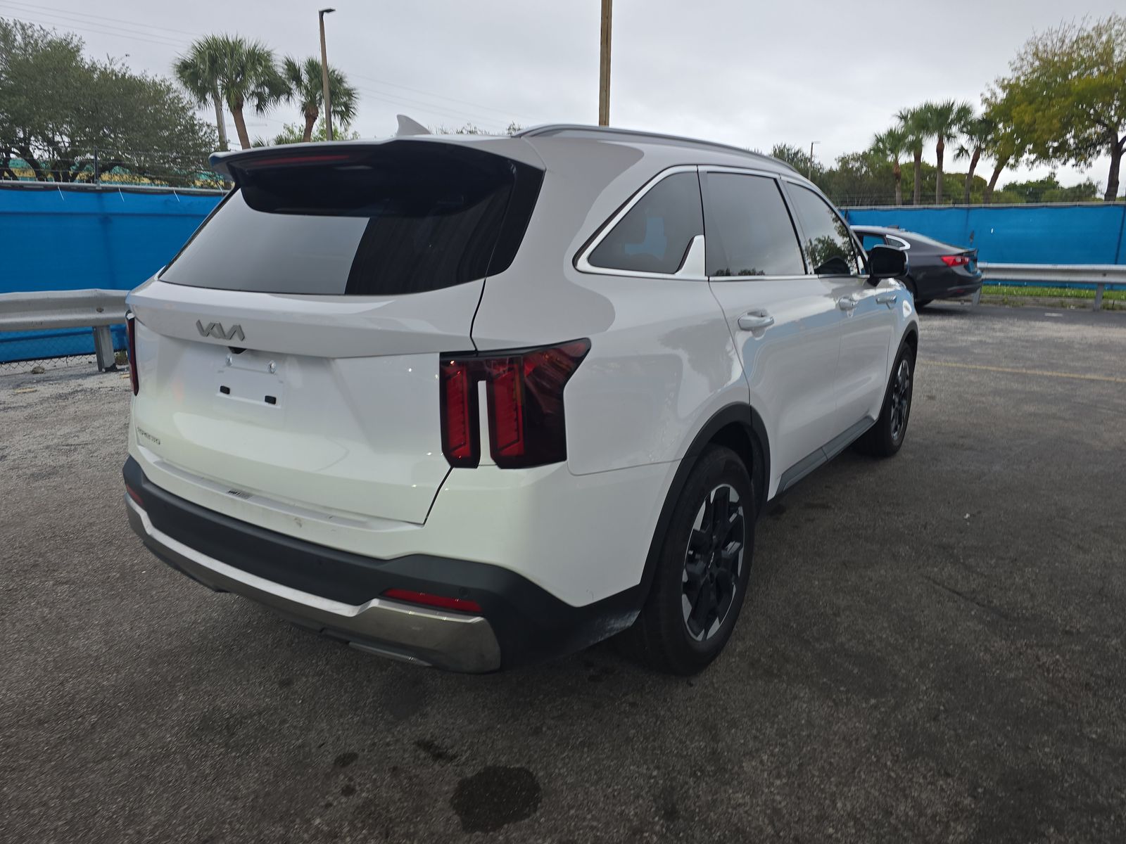 2024 Kia Sorento S FWD