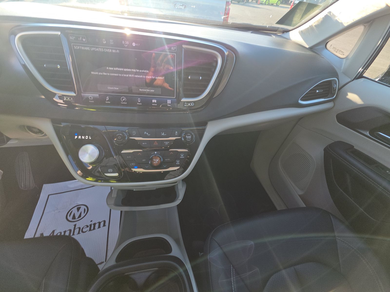 2024 Chrysler Pacifica Touring L FWD