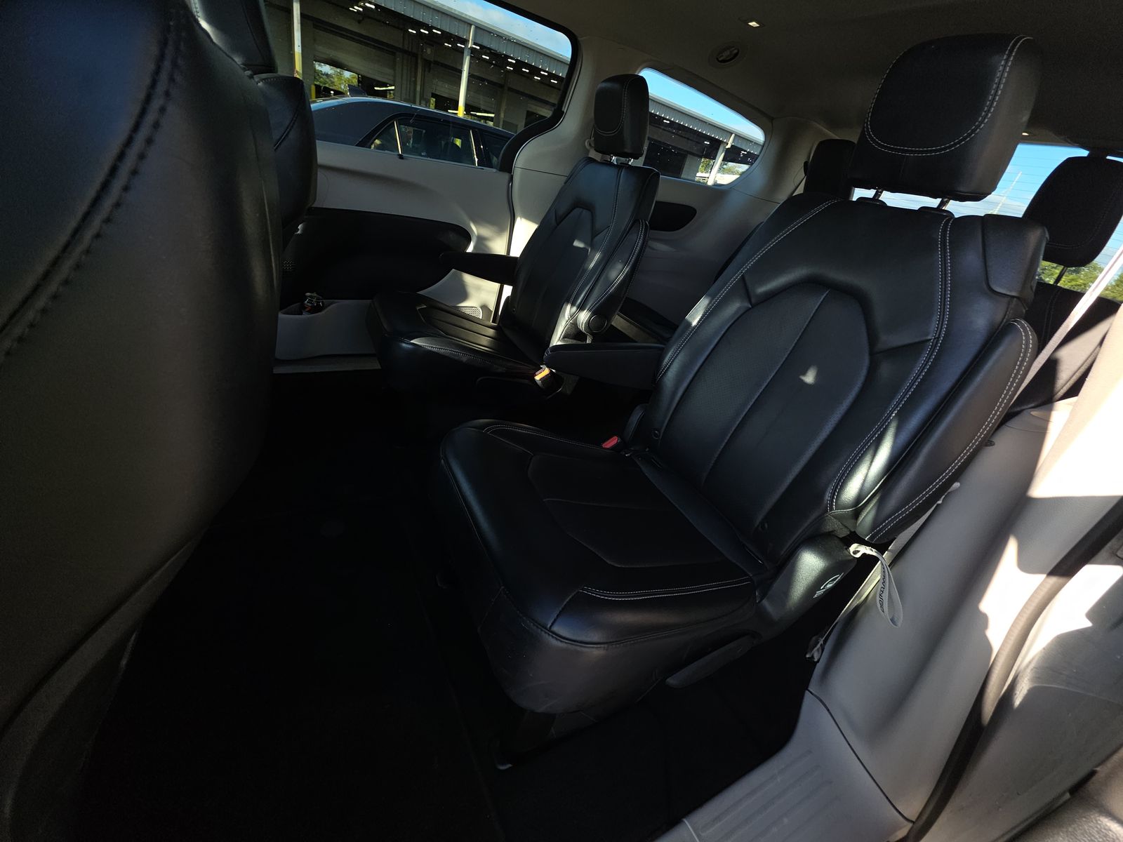 2024 Chrysler Pacifica Touring L FWD