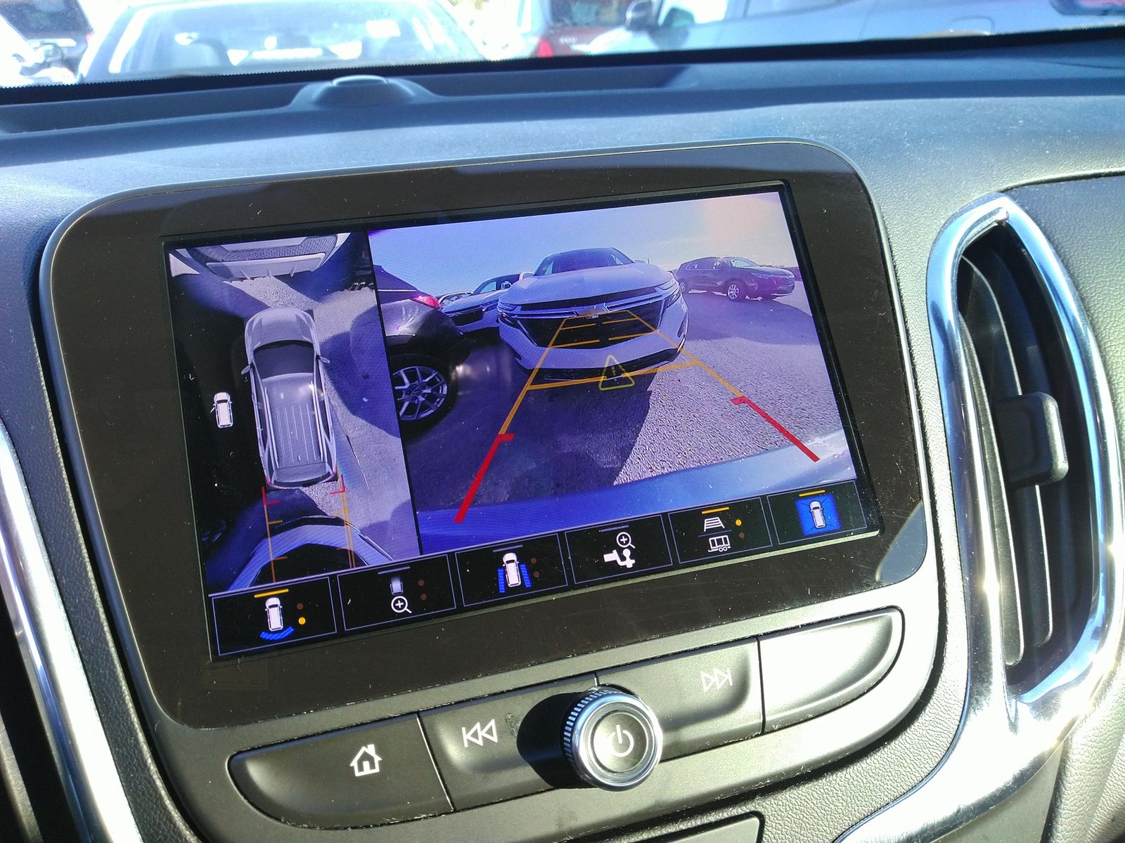 2024 Chevrolet Equinox LT FWD