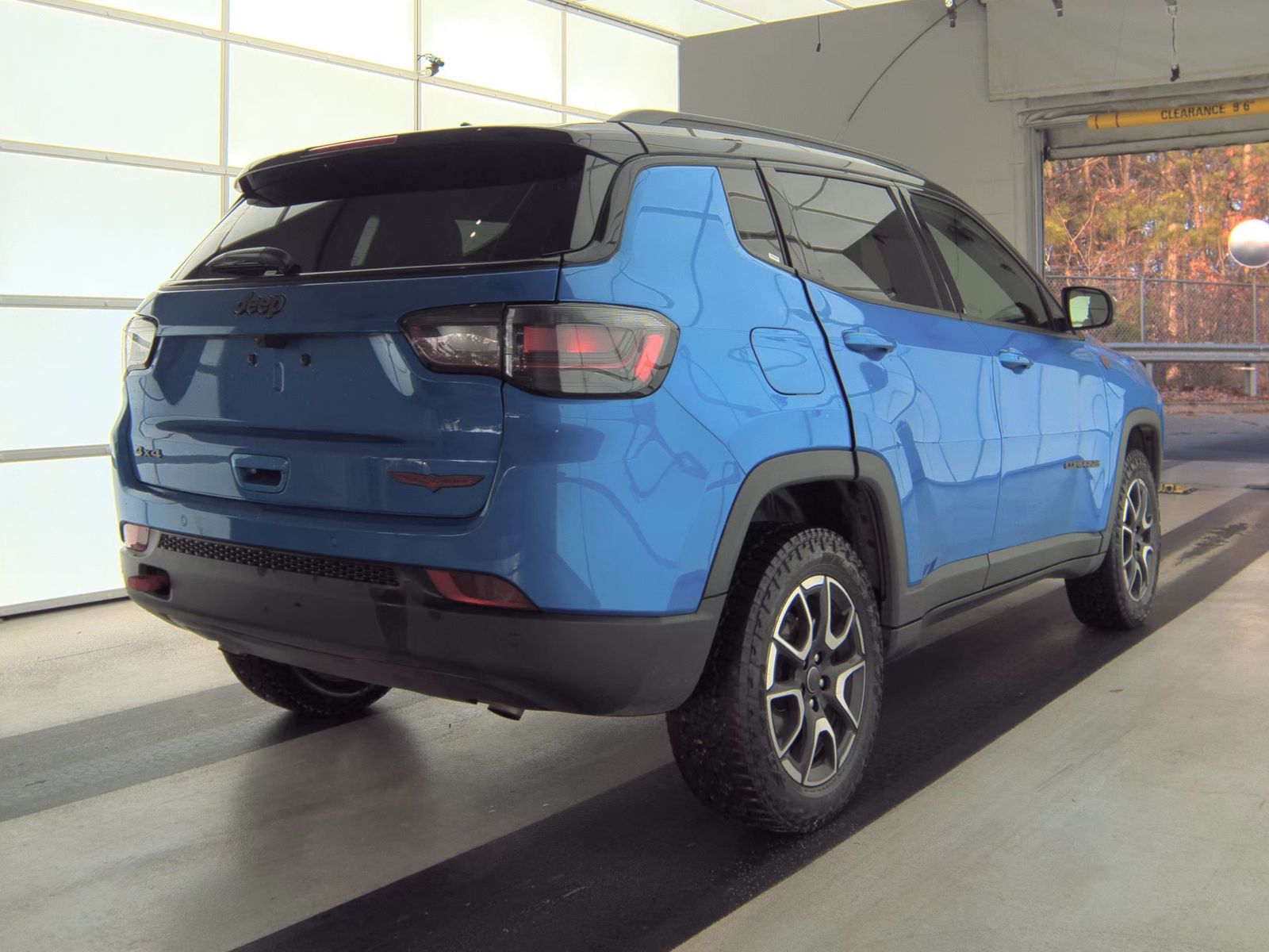 2025 Jeep Compass Trailhawk AWD