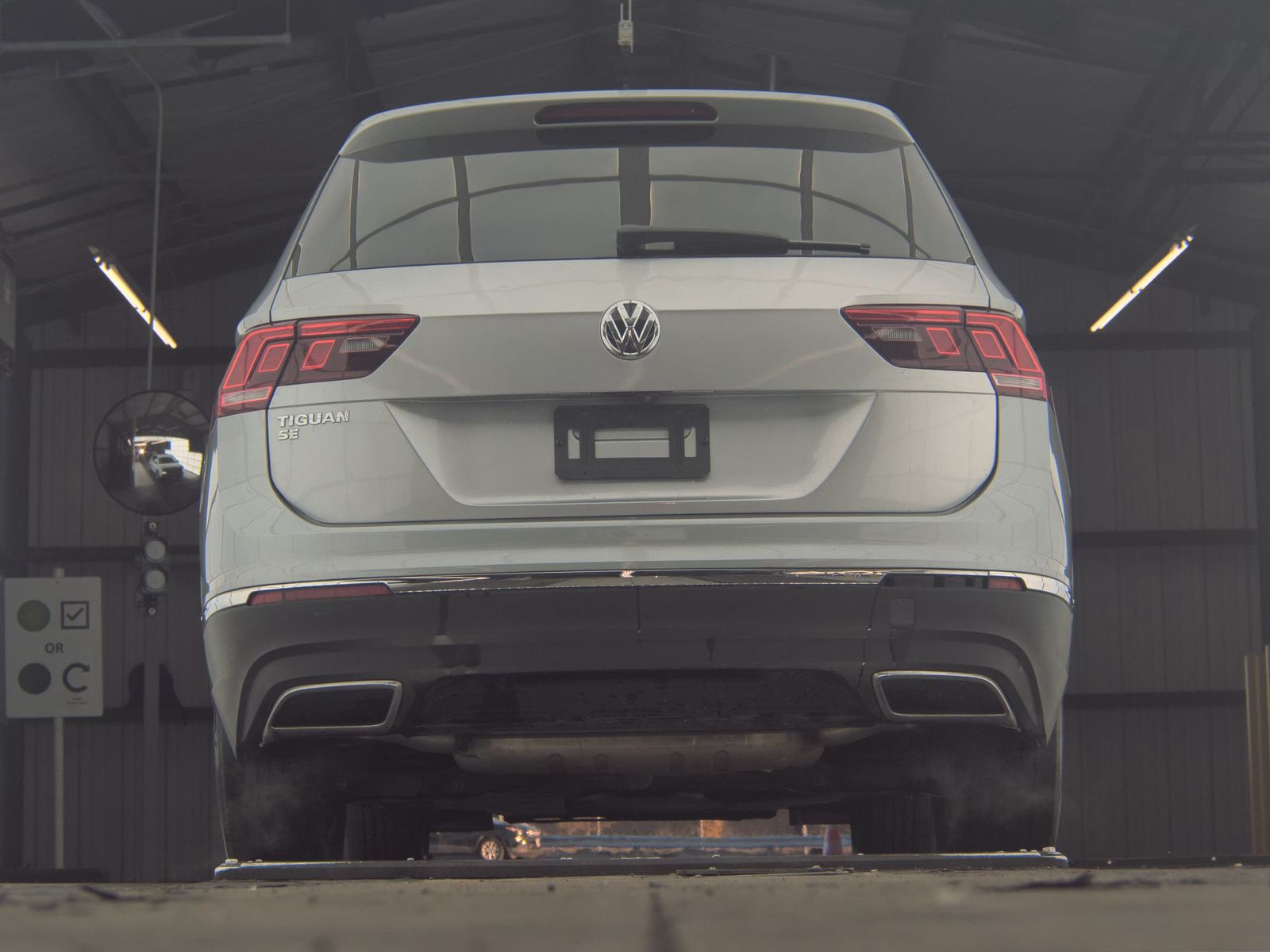 2020 Volkswagen Tiguan 2.0T SE FWD