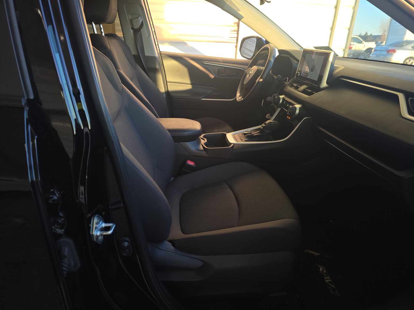 2024 Toyota RAV4 Hybrid LE AWD