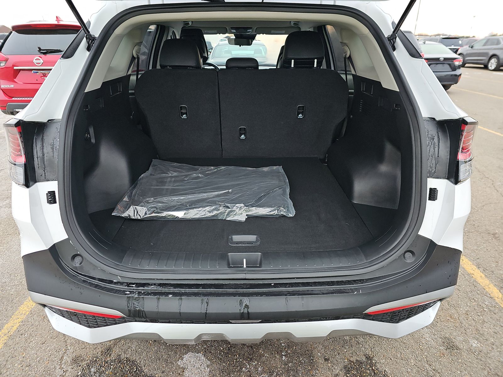 2024 Kia Sportage EX FWD