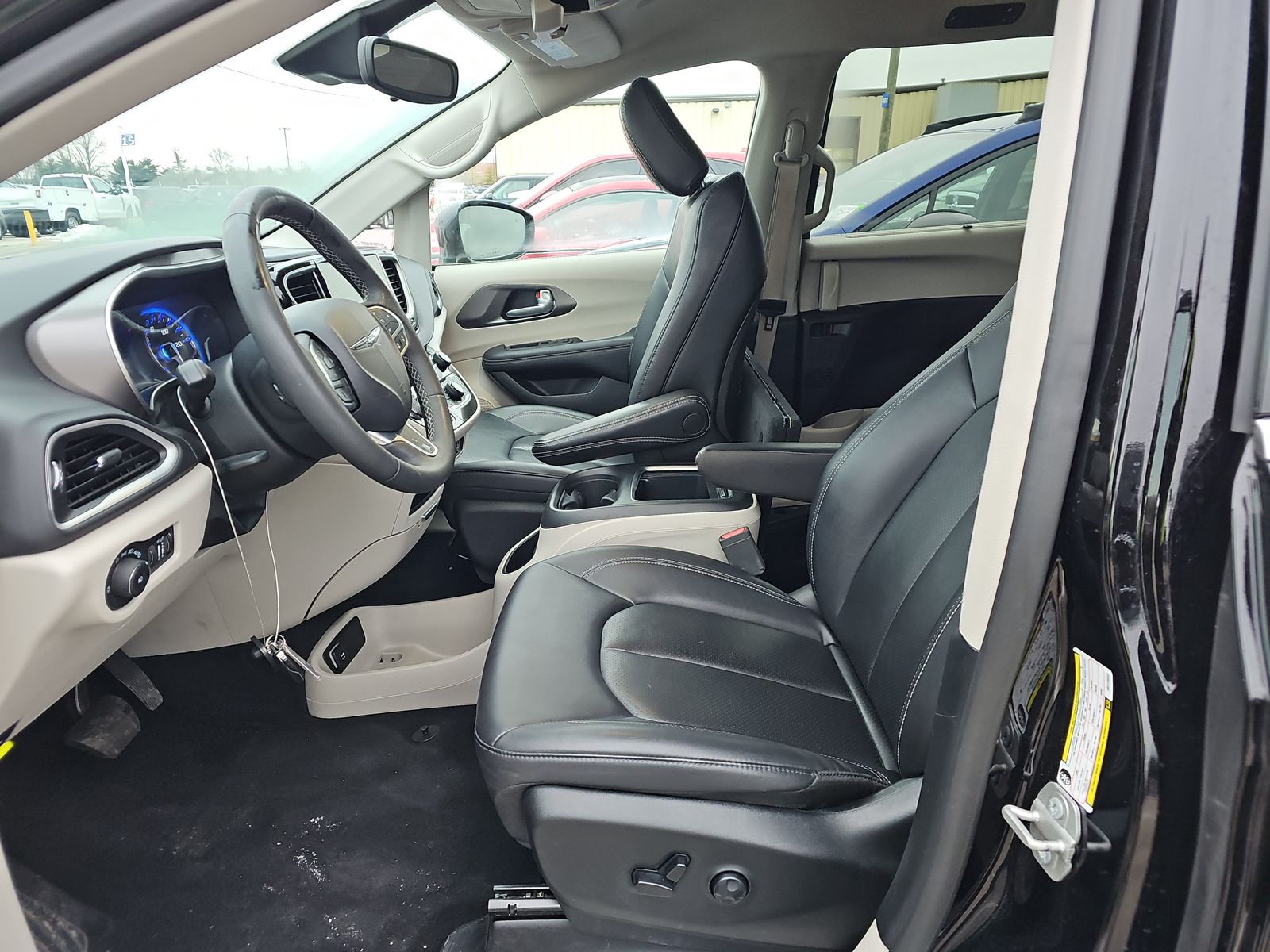 2024 Chrysler Pacifica Touring L FWD