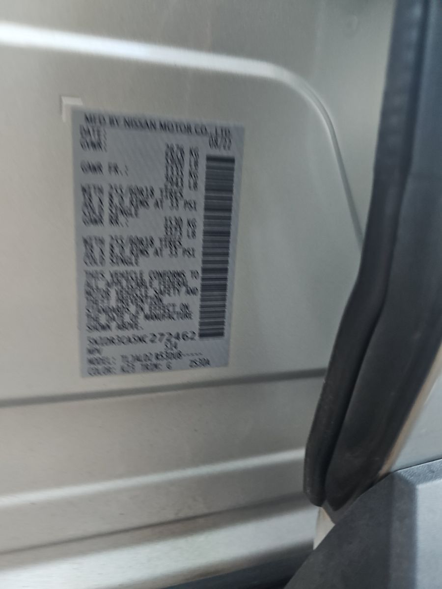 2022 Nissan Pathfinder SL FWD