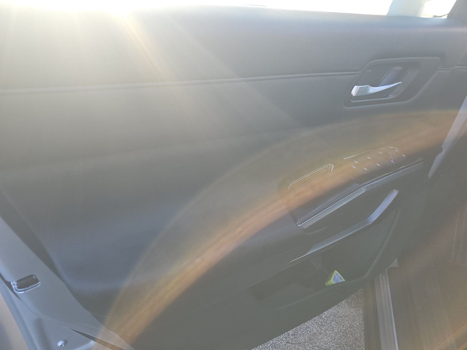 2022 Nissan Pathfinder SL FWD