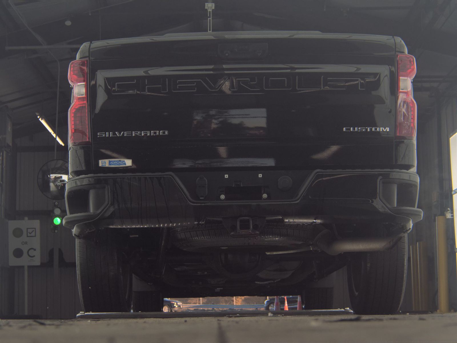 2022 Chevrolet Silverado 1500 Custom AWD