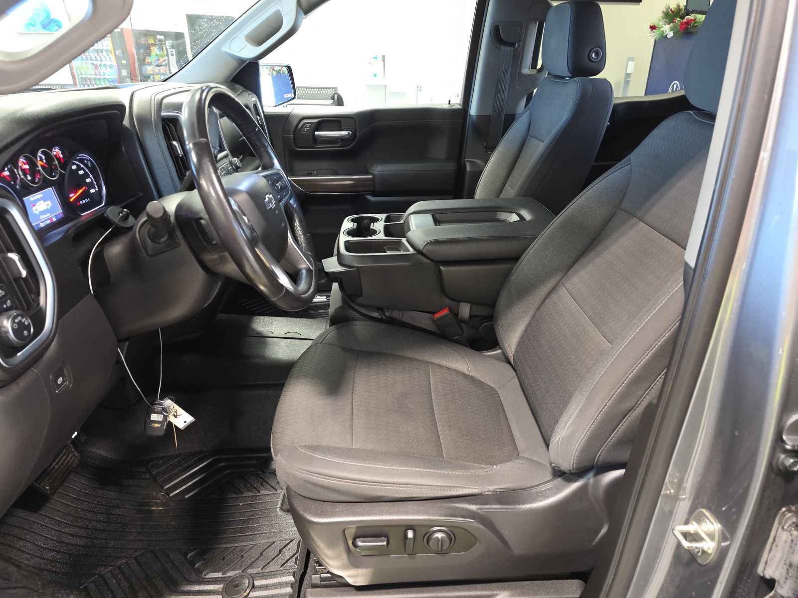 2021 Chevrolet Silverado 1500 RST AWD