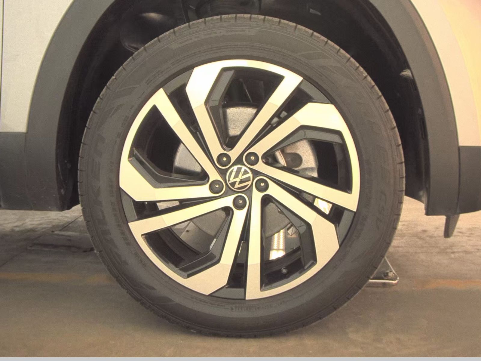 2023 Volkswagen Atlas 2.0T SEL AWD