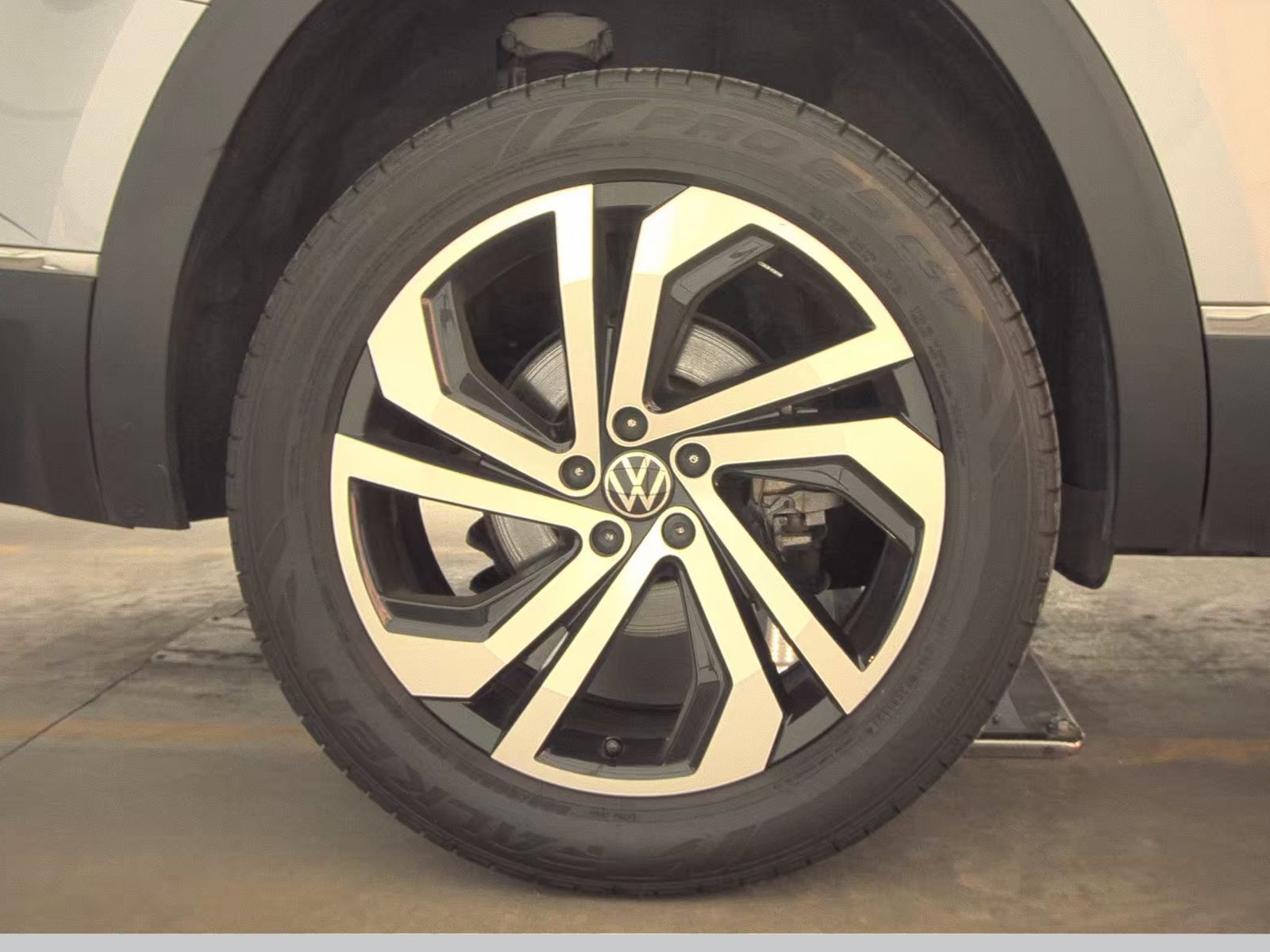 2023 Volkswagen Atlas 2.0T SEL AWD