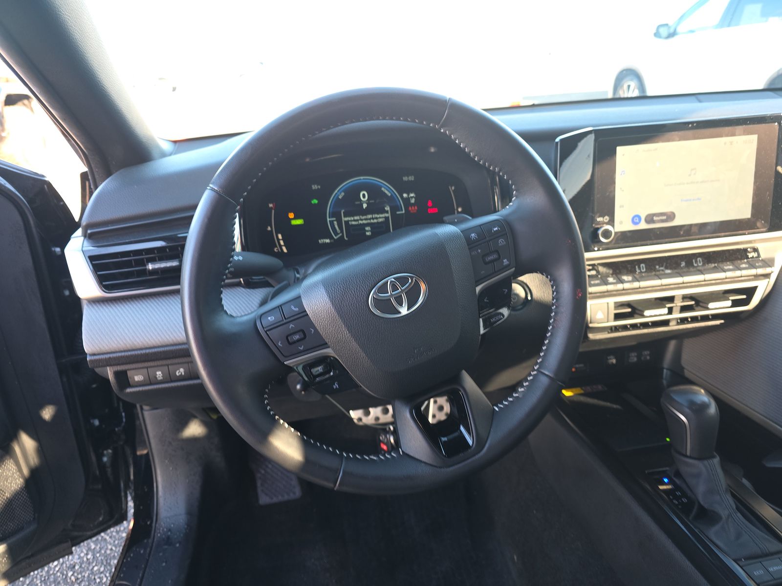 2025 Toyota Camry SE FWD
