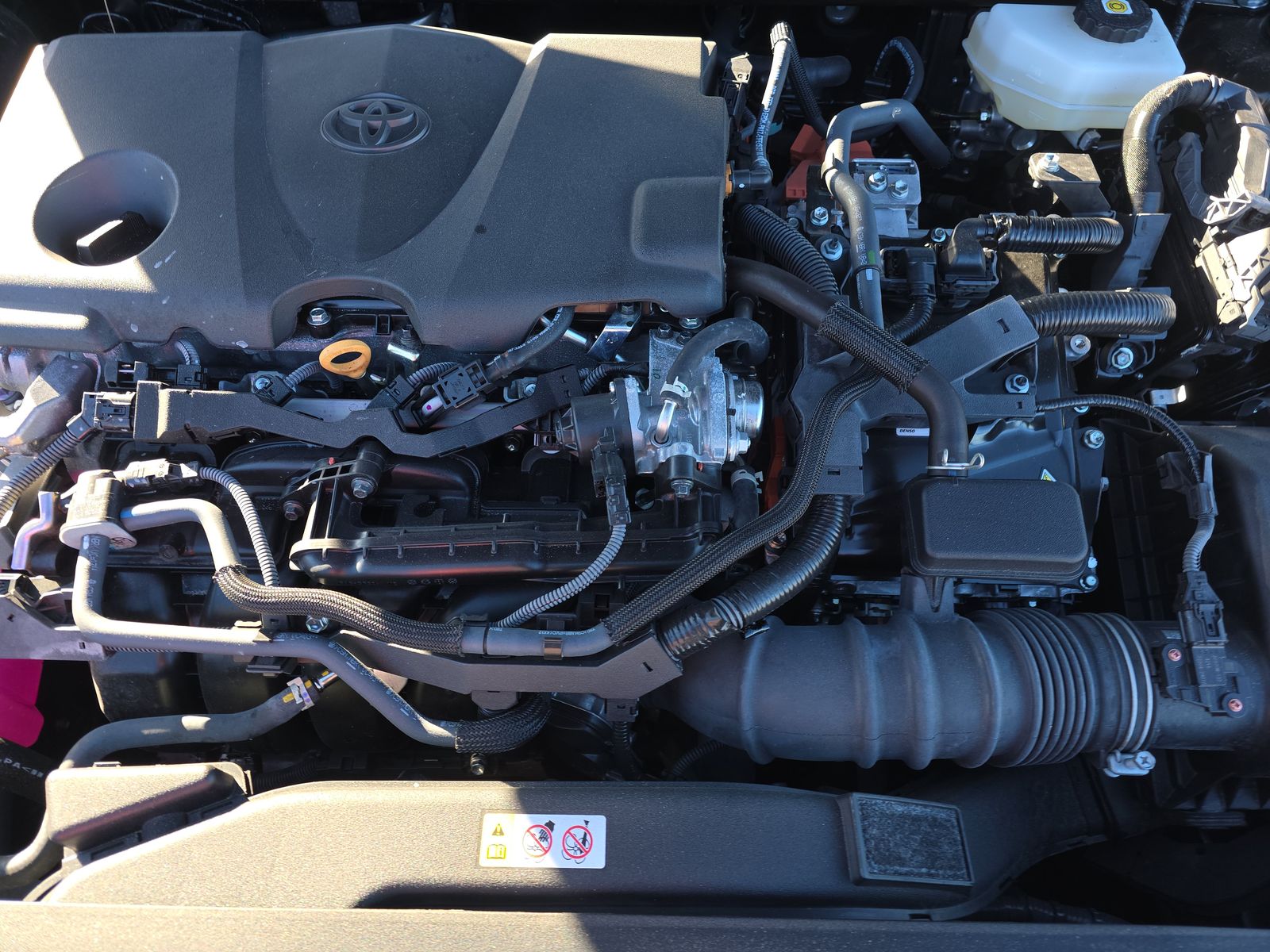 2025 Toyota Camry SE FWD