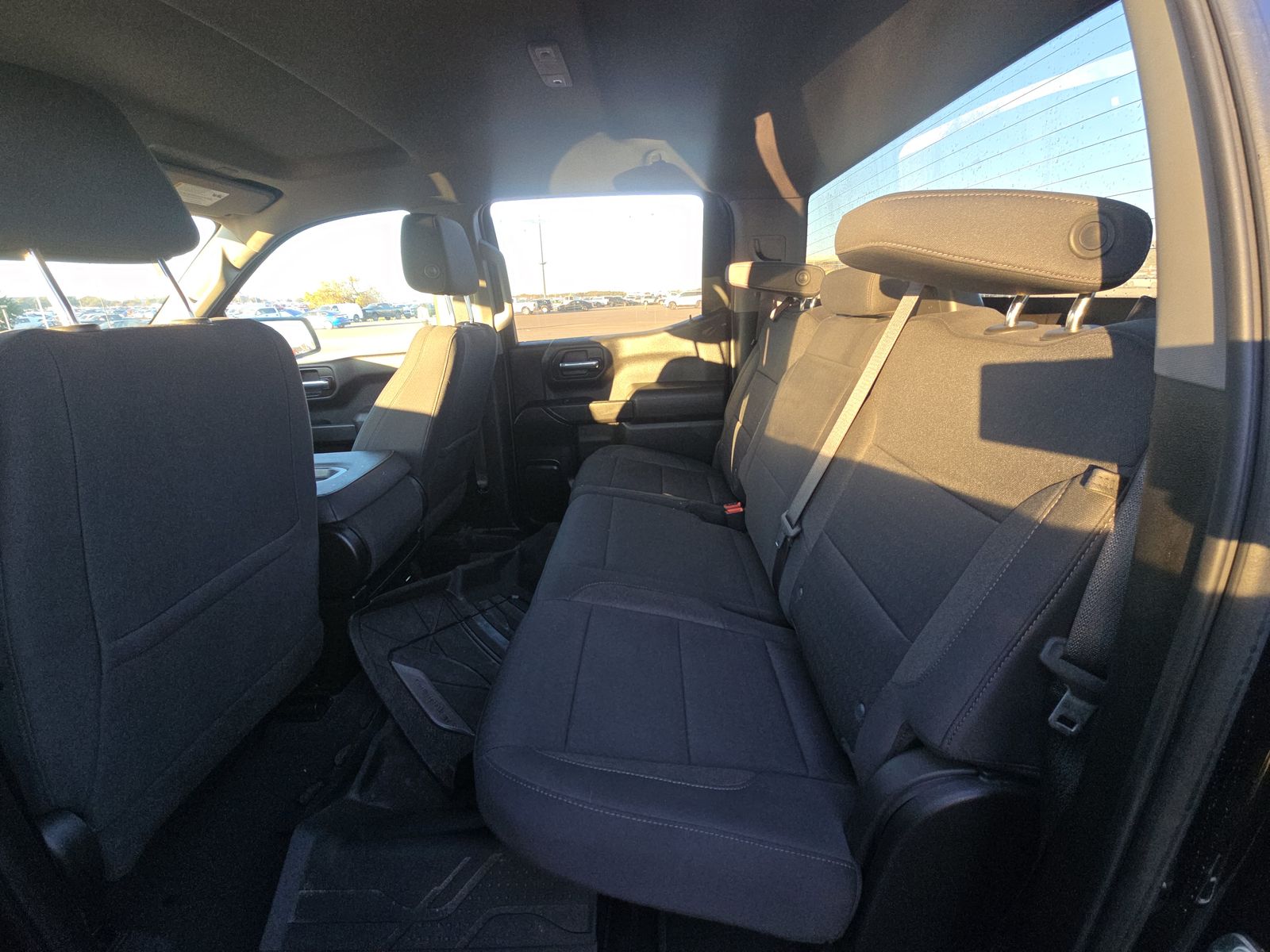 2022 Chevrolet Silverado 1500 Custom AWD