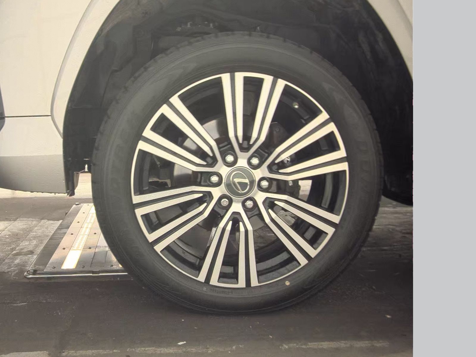 2023 Lexus LX LX 600 Luxury AWD