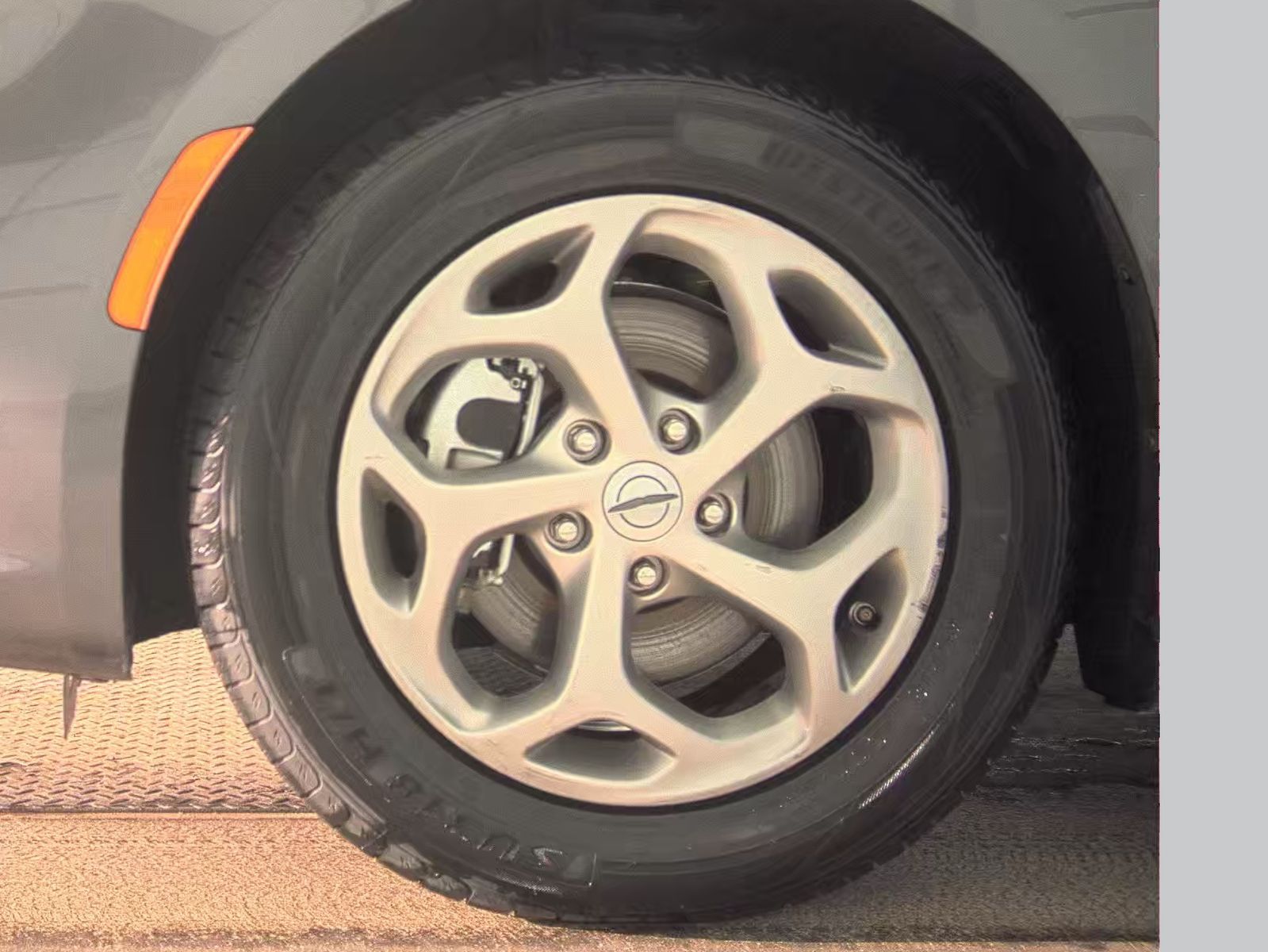 2023 Chrysler Pacifica Limited FWD