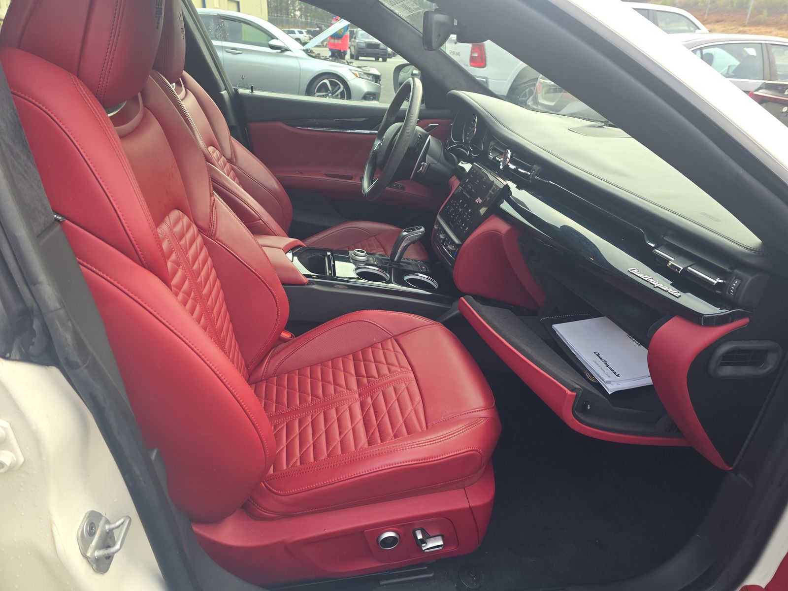 2022 Maserati Quattroporte Modena RWD