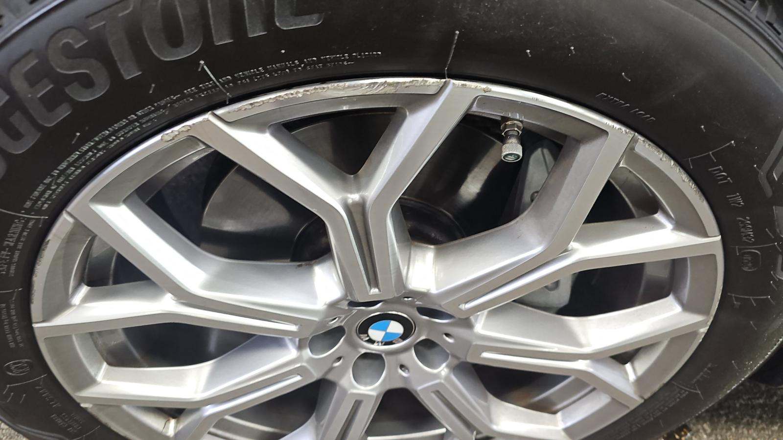 2023 BMW X7 xDrive40i AWD