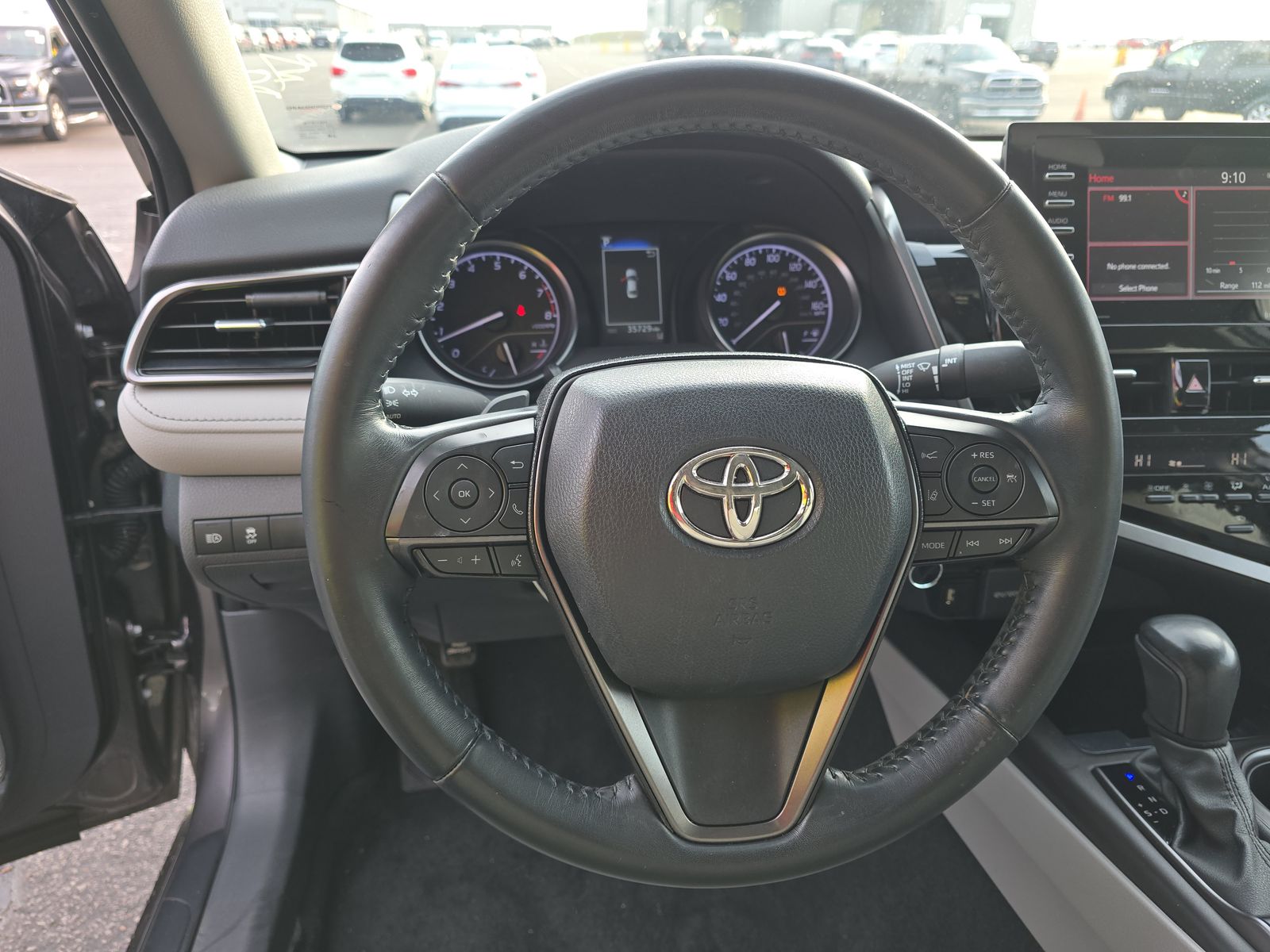 2022 Toyota Camry SE FWD