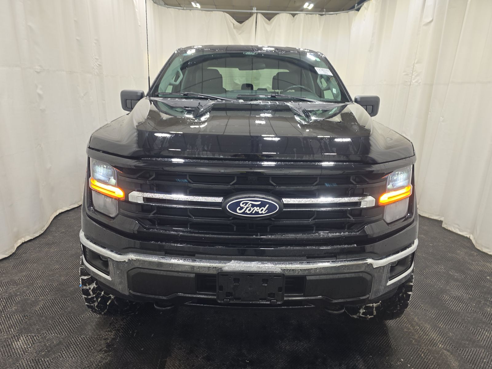 2025 Ford F-150 XLT AWD