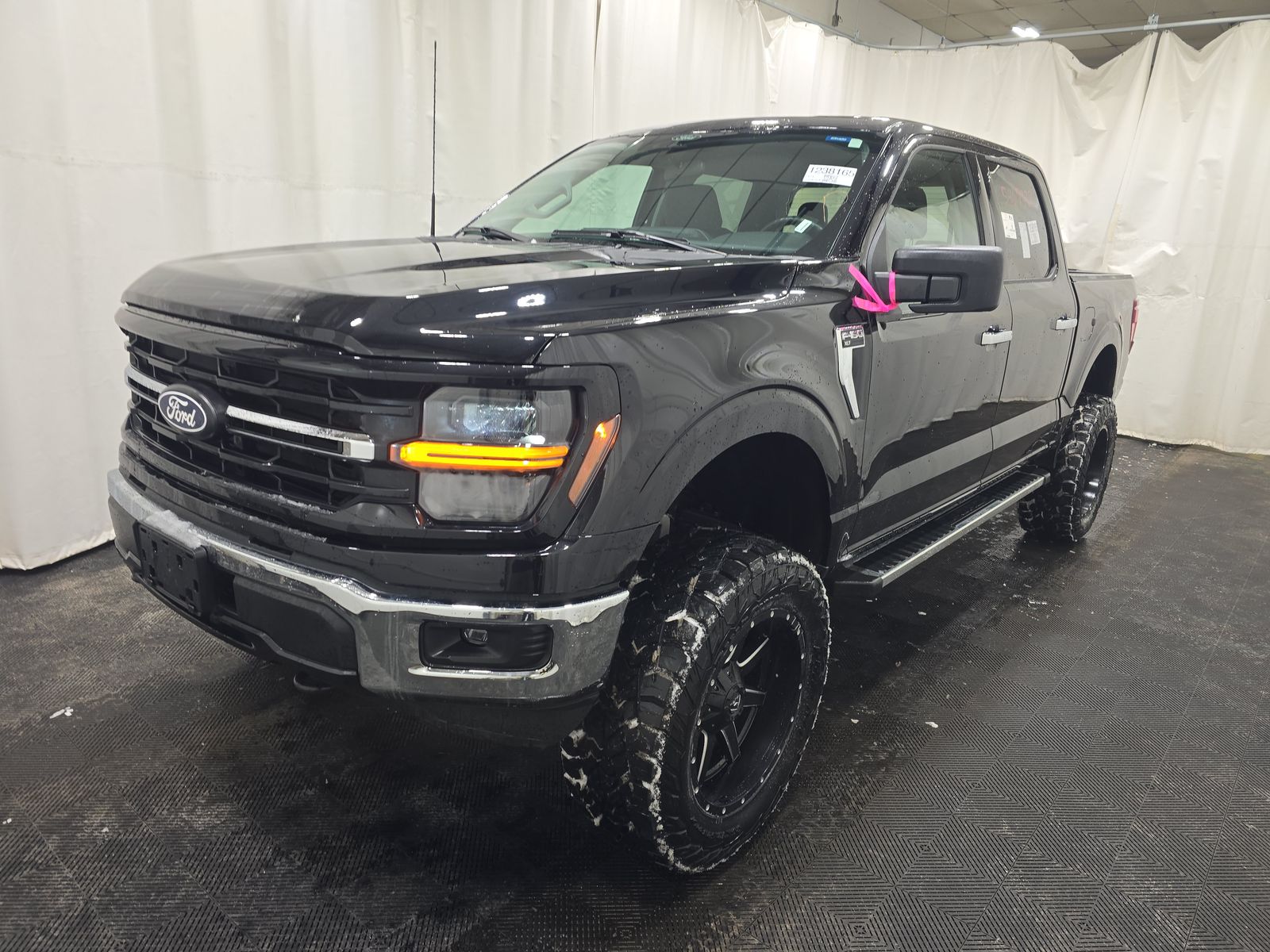 2025 Ford F-150 XLT AWD