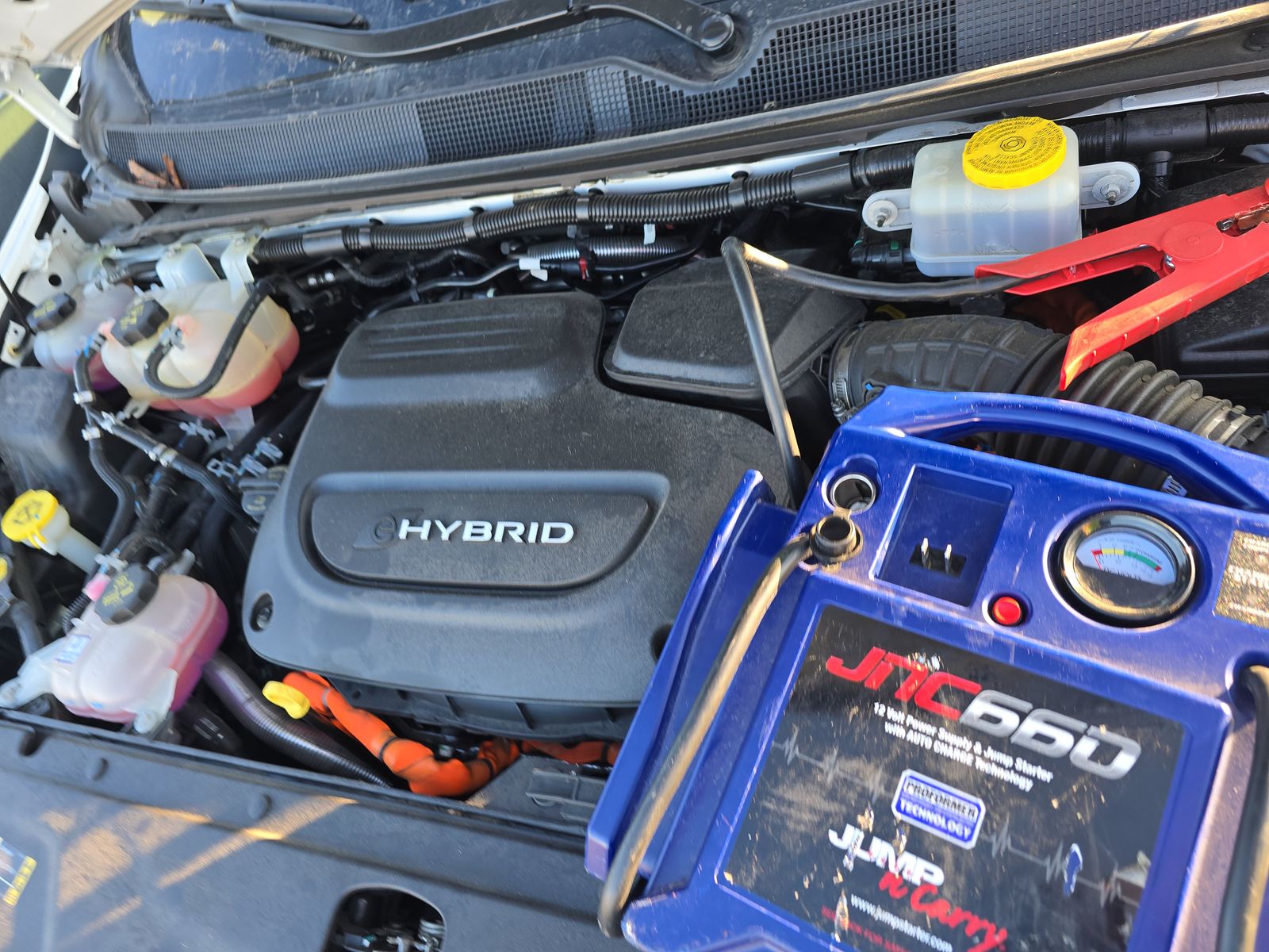 2023 Chrysler Pacifica Hybrid Limited FWD