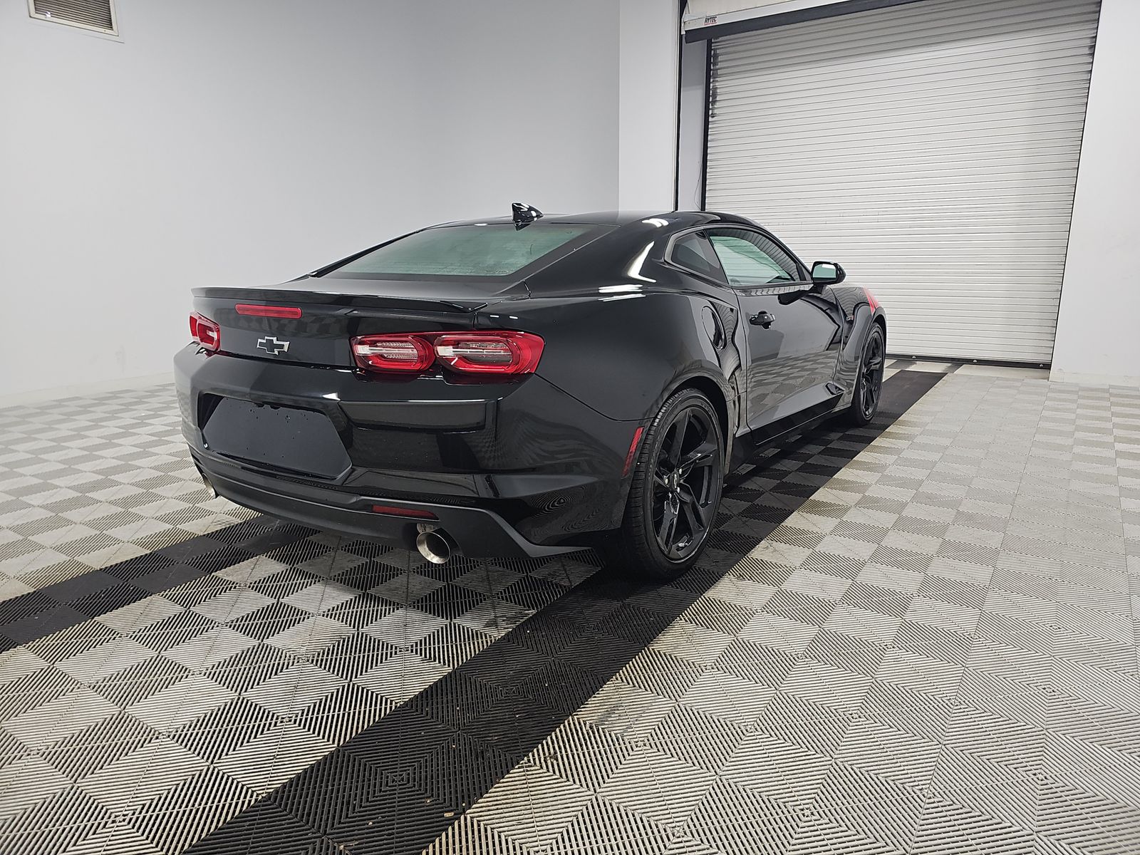 2022 Chevrolet Camaro LT1 RWD