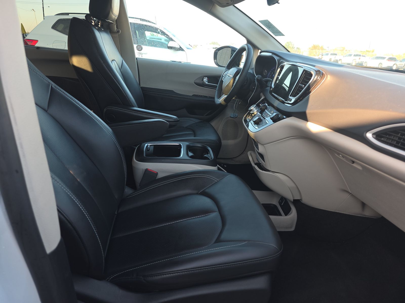 2024 Chrysler Pacifica Touring L FWD