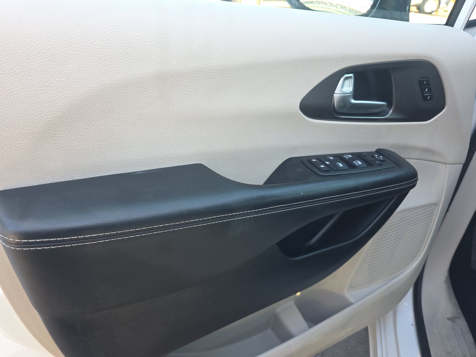 2024 Chrysler Pacifica Touring L FWD