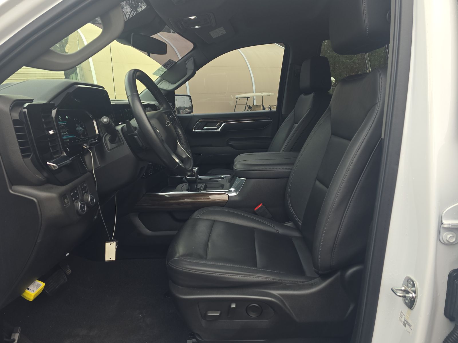 2023 Chevrolet Silverado 1500 RST AWD