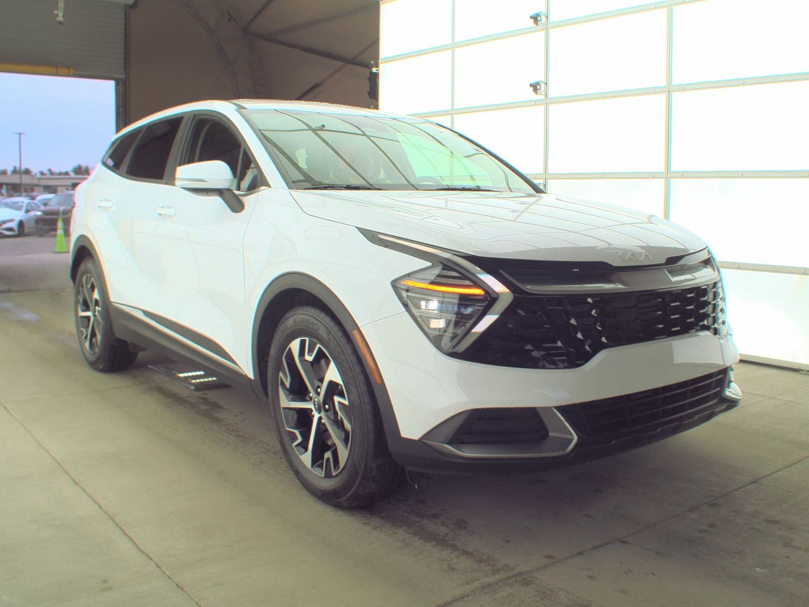 2024 Kia Sportage EX FWD