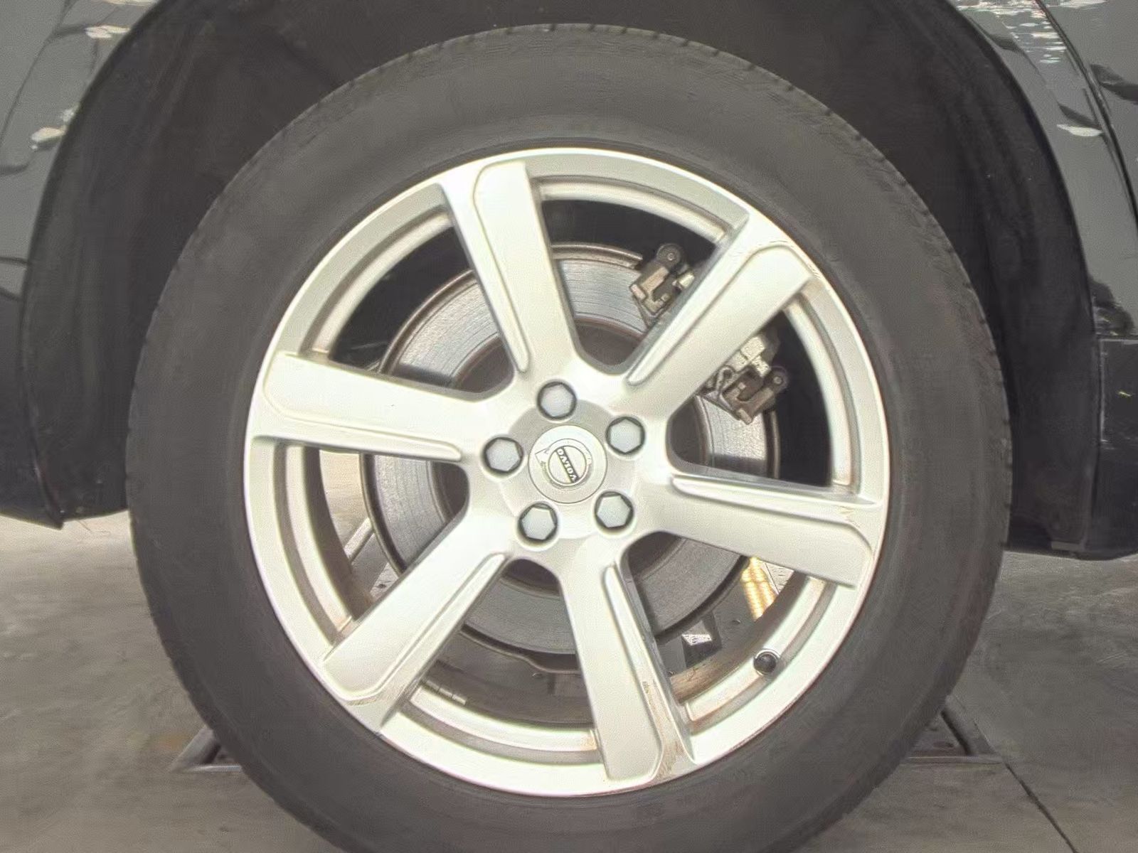 2024 Volvo XC90 B5 Core AWD