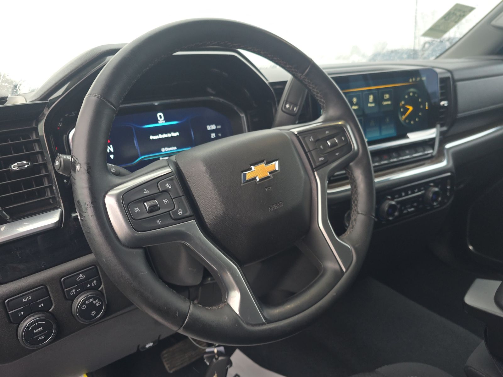 2023 Chevrolet Silverado 1500 LT AWD