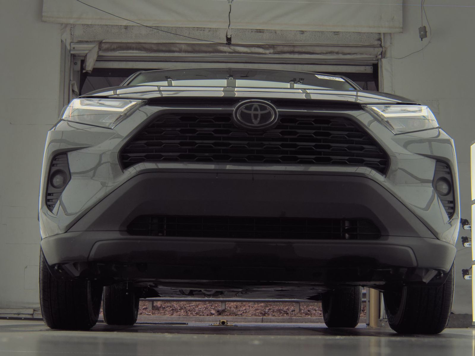 2025 Toyota RAV4 LE FWD