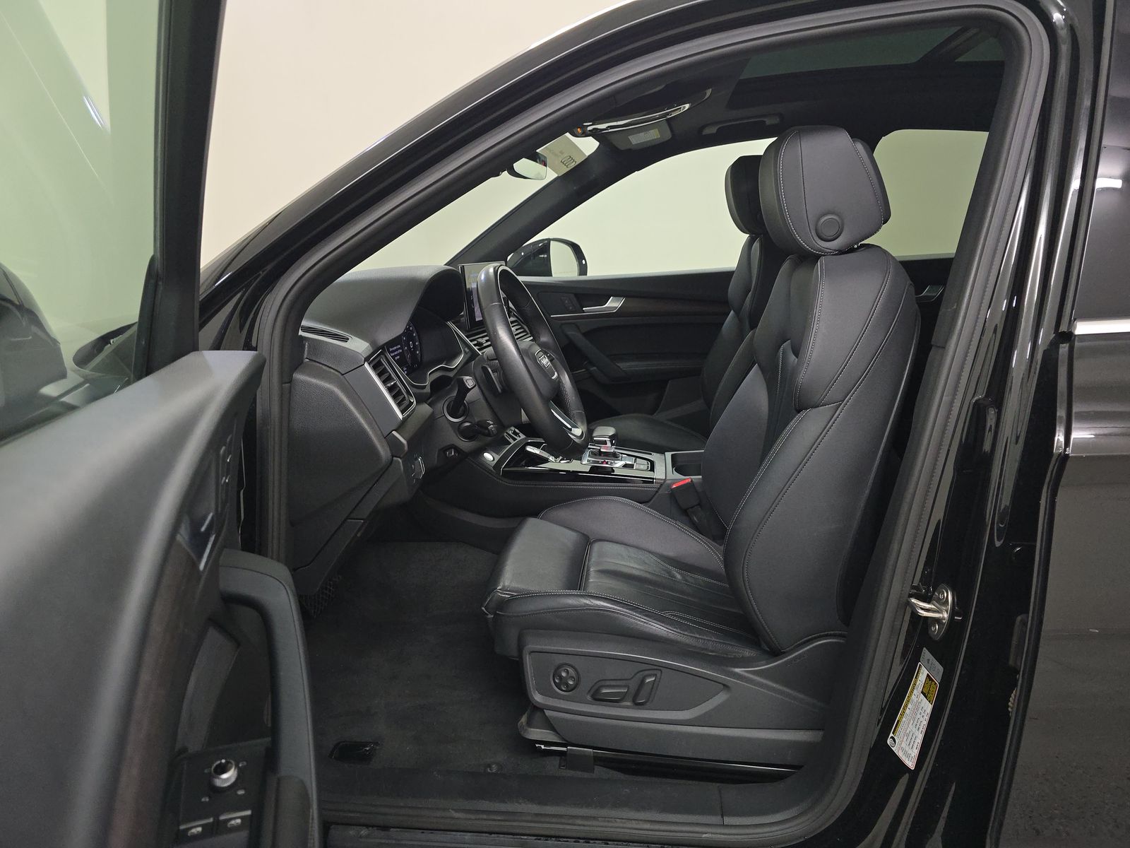 2023 Audi Q5 S line Premium Plus AWD