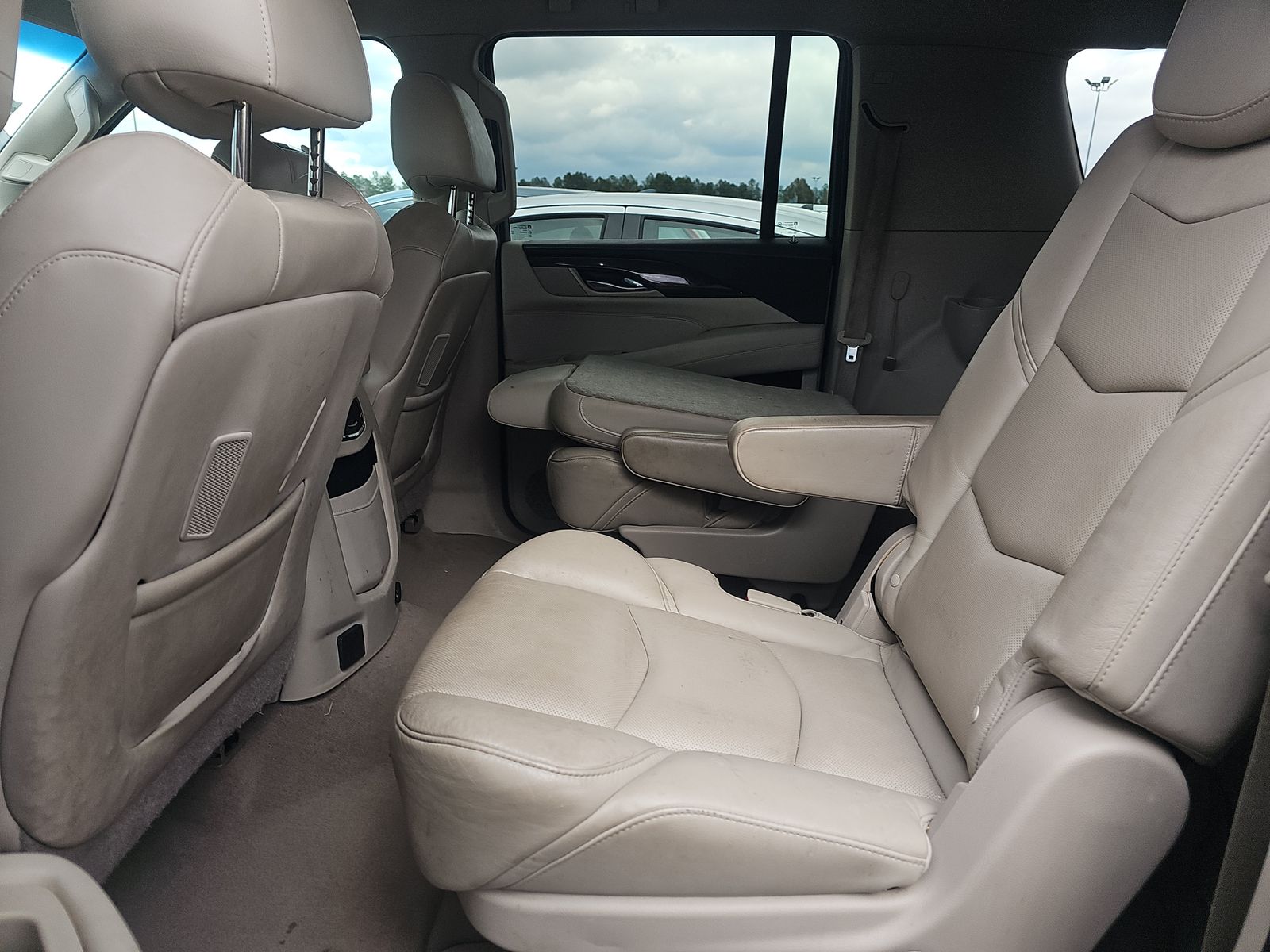 2019 Cadillac Escalade ESV Base RWD