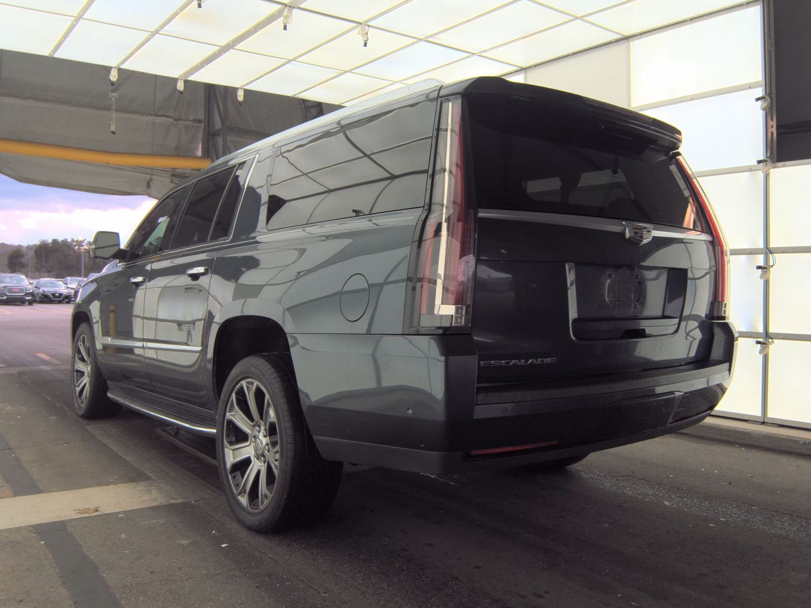 2019 Cadillac Escalade ESV Base RWD