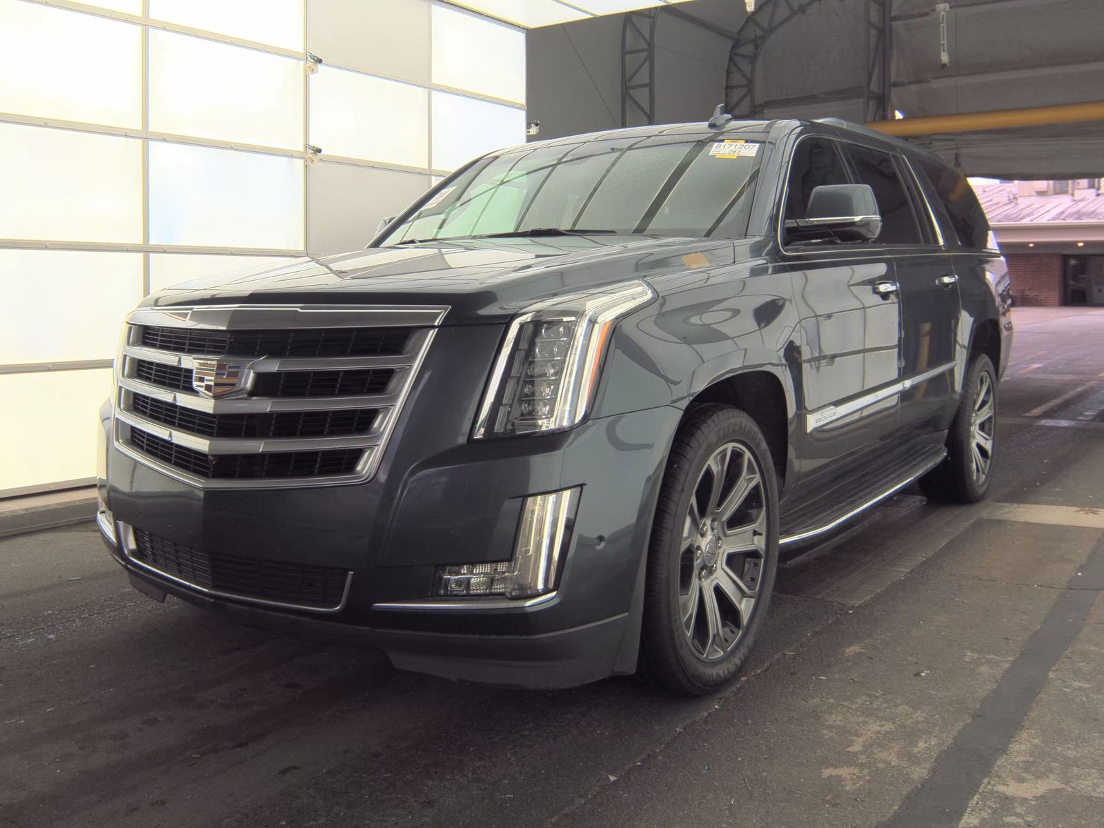 2019 Cadillac Escalade ESV Base RWD