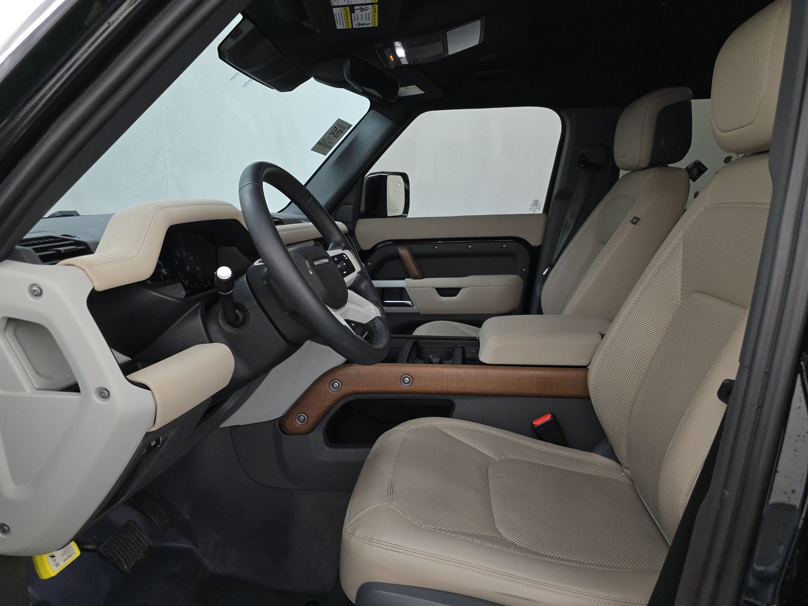 2023 Land Rover Defender 110 30th Anniversary Edition AWD