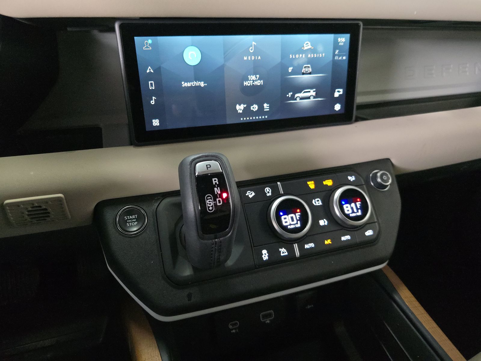 2023 Land Rover Defender 110 30th Anniversary Edition AWD